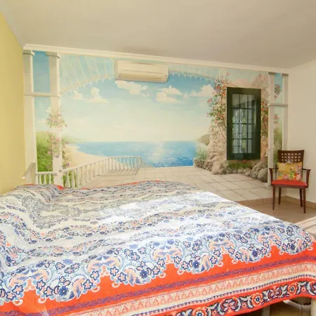 Finca La Fuente Хостел Эстепона