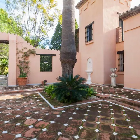 Finca La Fuente Эстепона